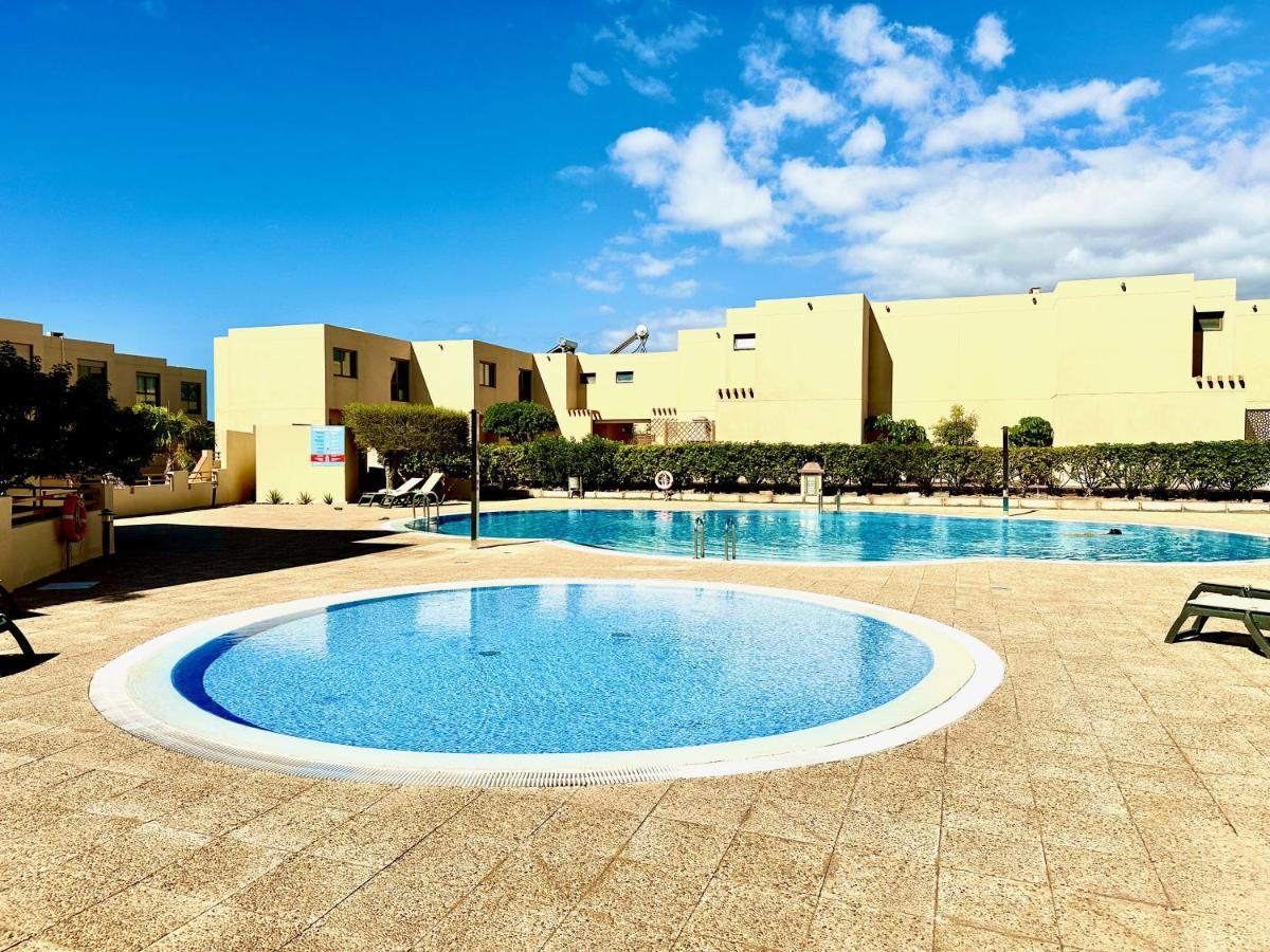 Pambnb - 250M To Beach, Family Pools, Wi-Fi & Bbq Granadilla De Abona Dış mekan fotoğraf